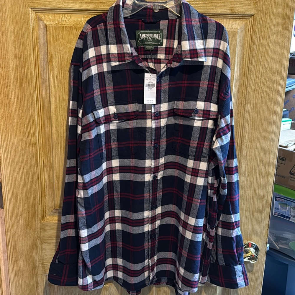 NWT American Eagle Plaid Flannel Shirt